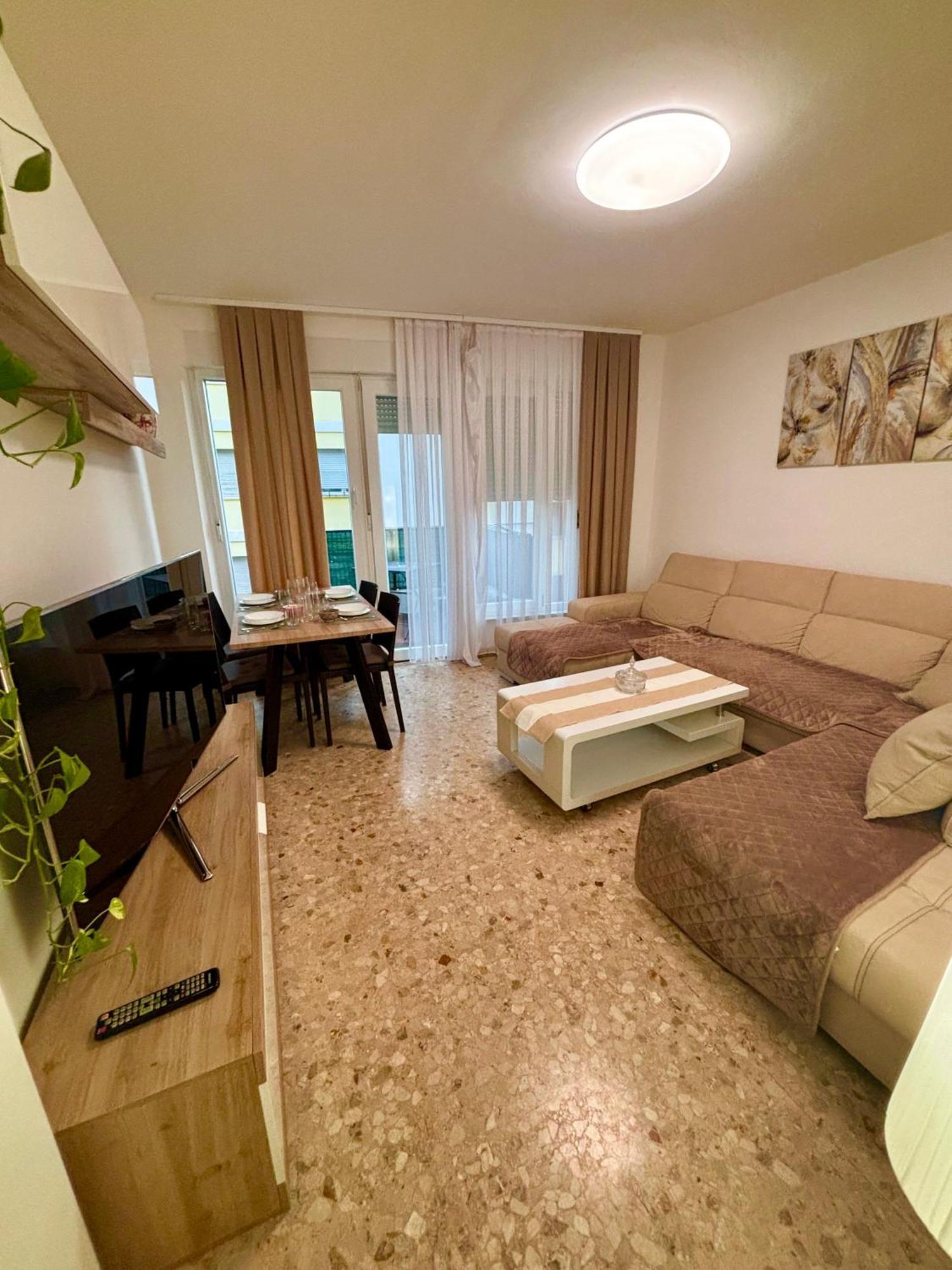 Ampio Trilocale A Udine Centro Apartment Екстериор снимка